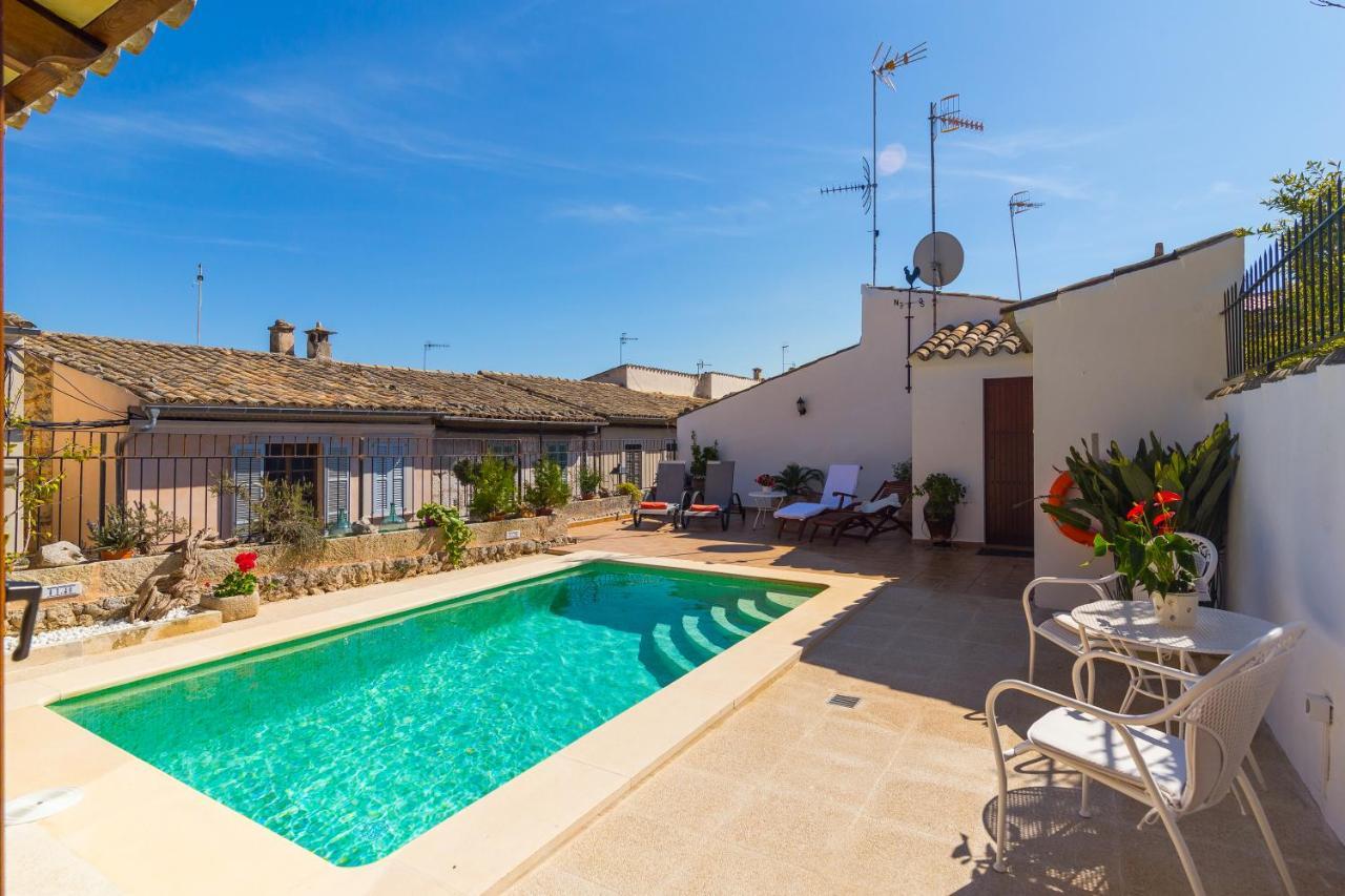 Es Pujols Vila Campanet Exterior foto