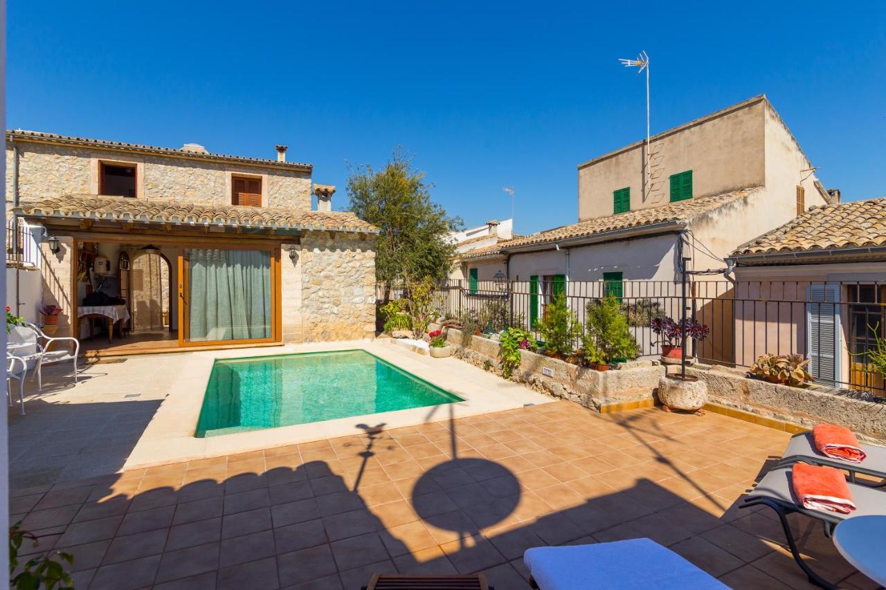 Es Pujols Vila Campanet Exterior foto