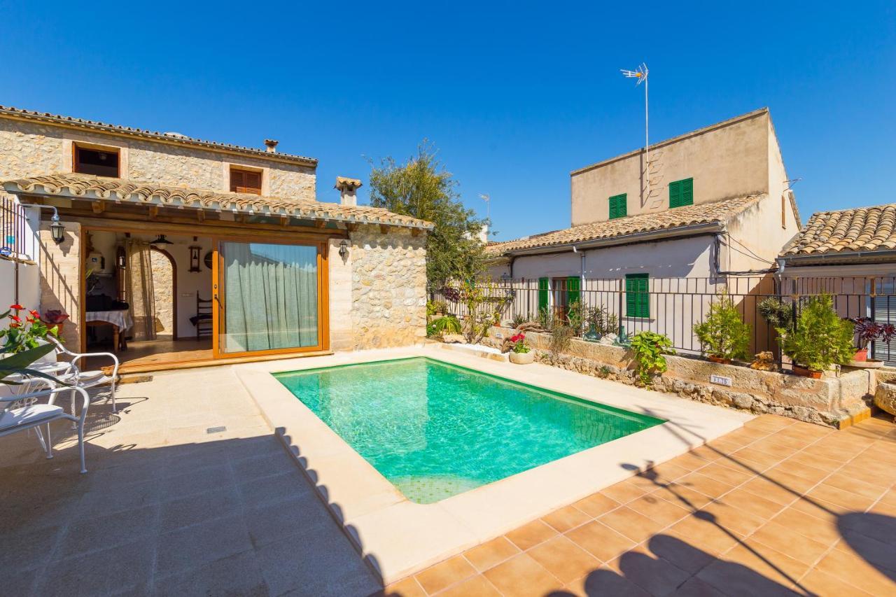 Es Pujols Vila Campanet Exterior foto