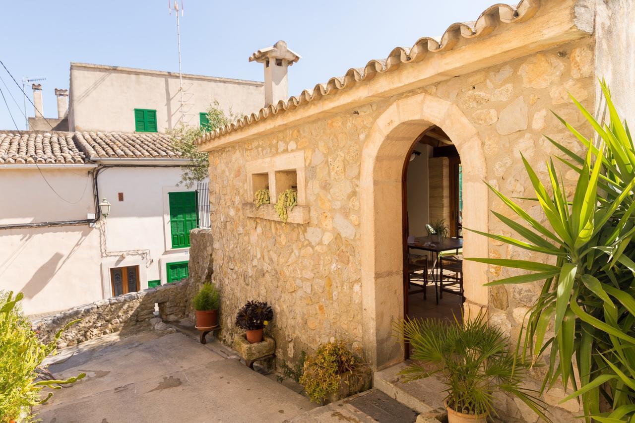 Es Pujols Vila Campanet Exterior foto